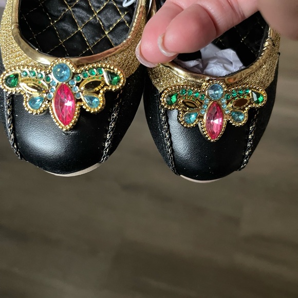 Anna Disney Coronation shoes 9/10 - Picture 3 of 4